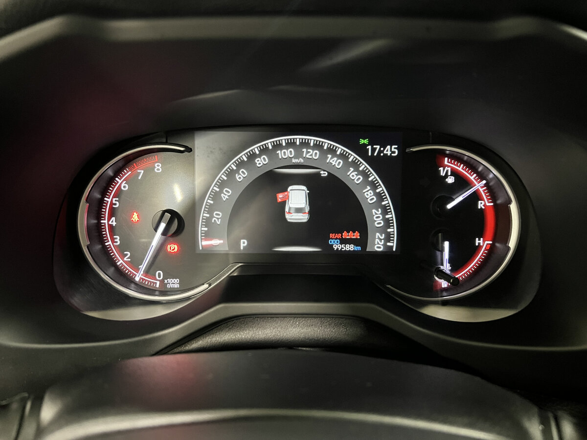 Toyota RAV4 2021 года с пробегом. Фото: #12