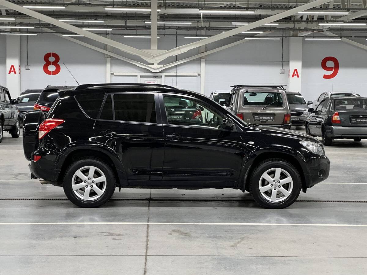Toyota RAV4 2008 года с пробегом. Фото: #3