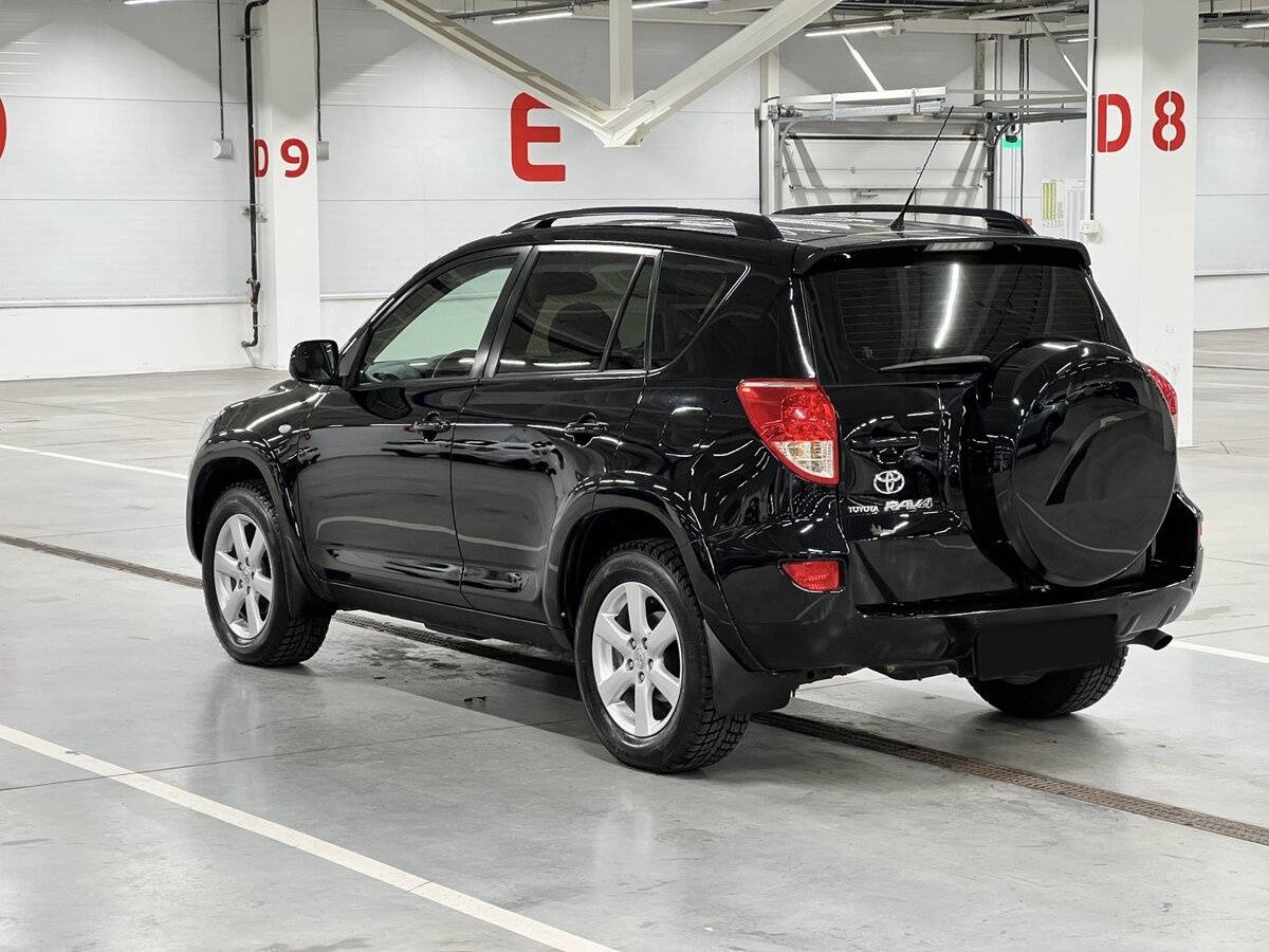 Toyota RAV4 2008 года с пробегом. Фото: #6