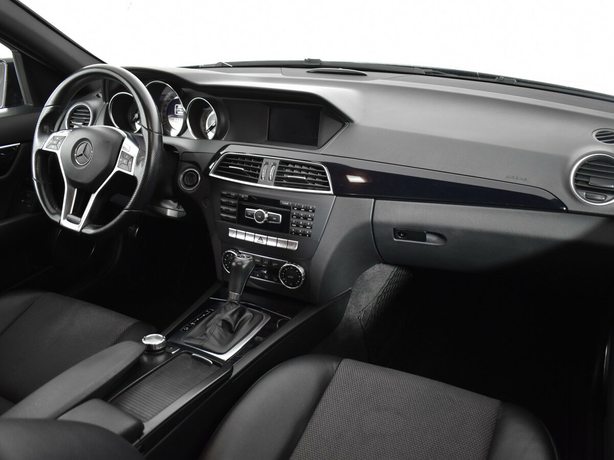 Mercedes-Benz C-Класс 2011 года с пробегом. Фото: #8