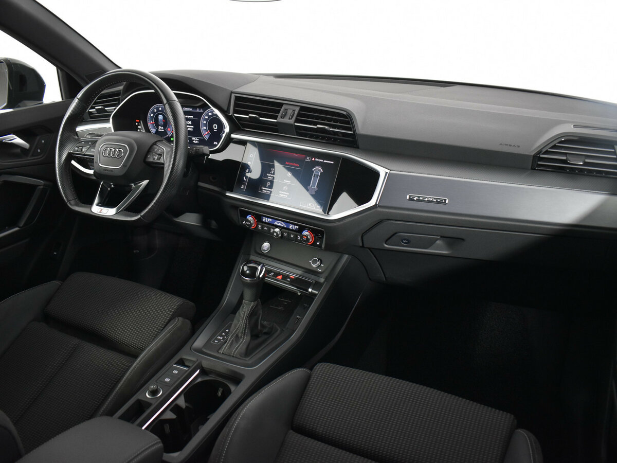 Audi Q3 2019 года с пробегом. Фото: #8