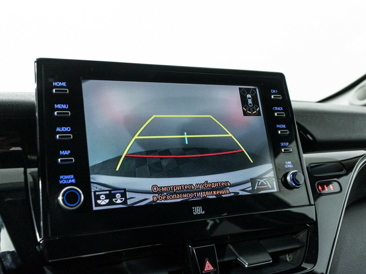 Toyota Camry 2021 года с пробегом. Фото: #19