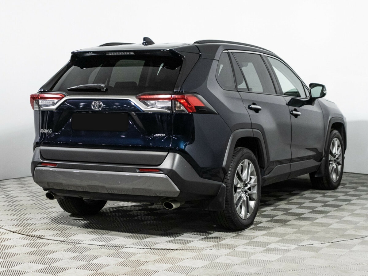 Toyota RAV4 2019 года с пробегом. Фото: #4