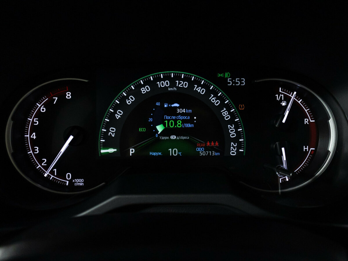 Toyota RAV4 2019 года с пробегом. Фото: #11