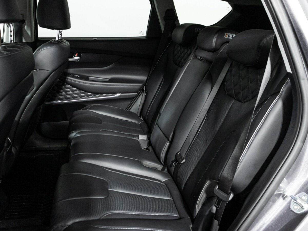 Hyundai Santa Fe 2022 года с пробегом. Фото: #9