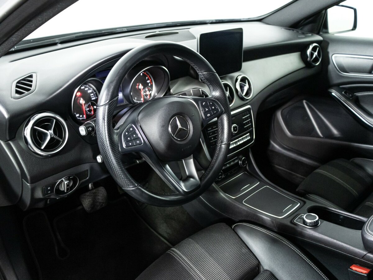 Mercedes-Benz GLA 2019 года с пробегом. Фото: #9