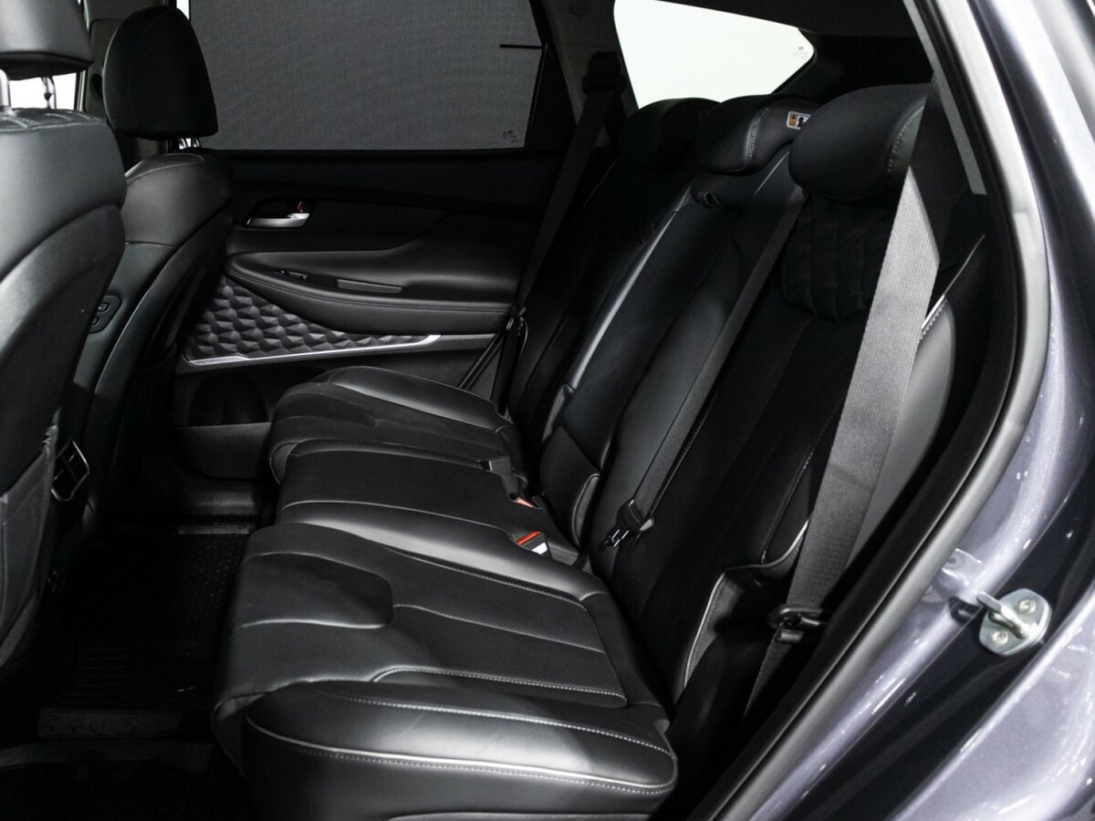 Hyundai Santa Fe 2021 года с пробегом. Фото: #7