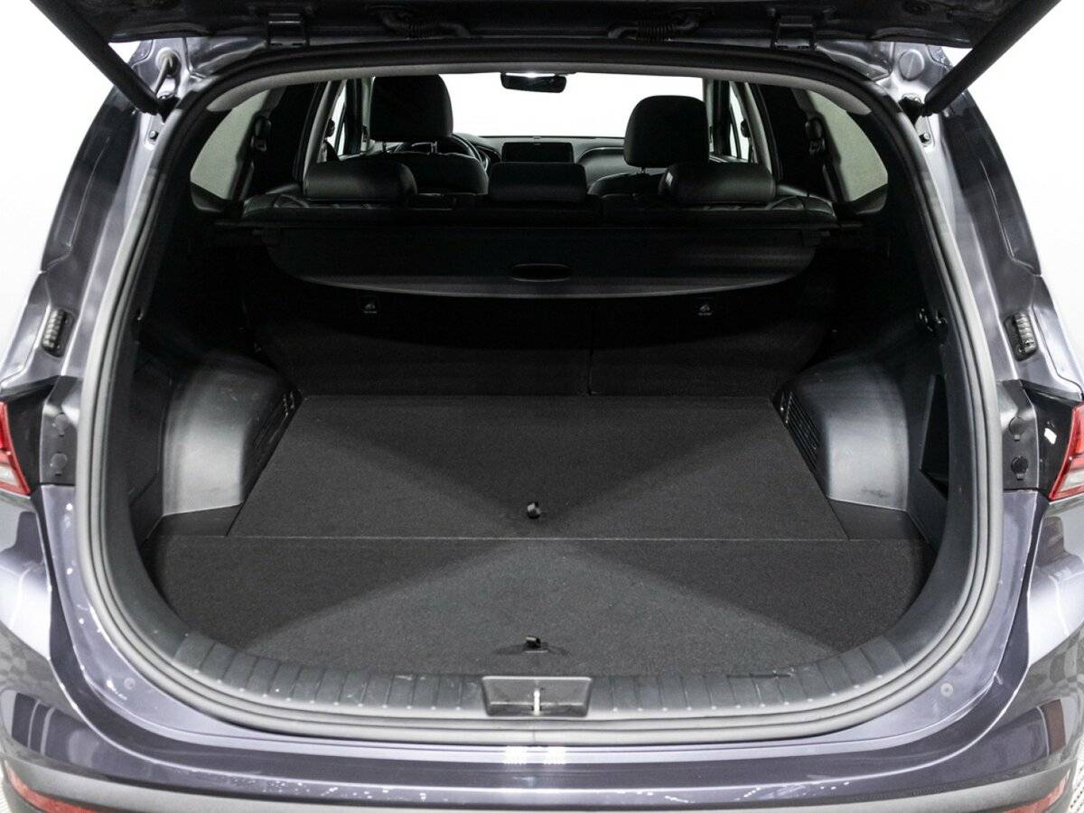 Hyundai Santa Fe 2021 года с пробегом. Фото: #20