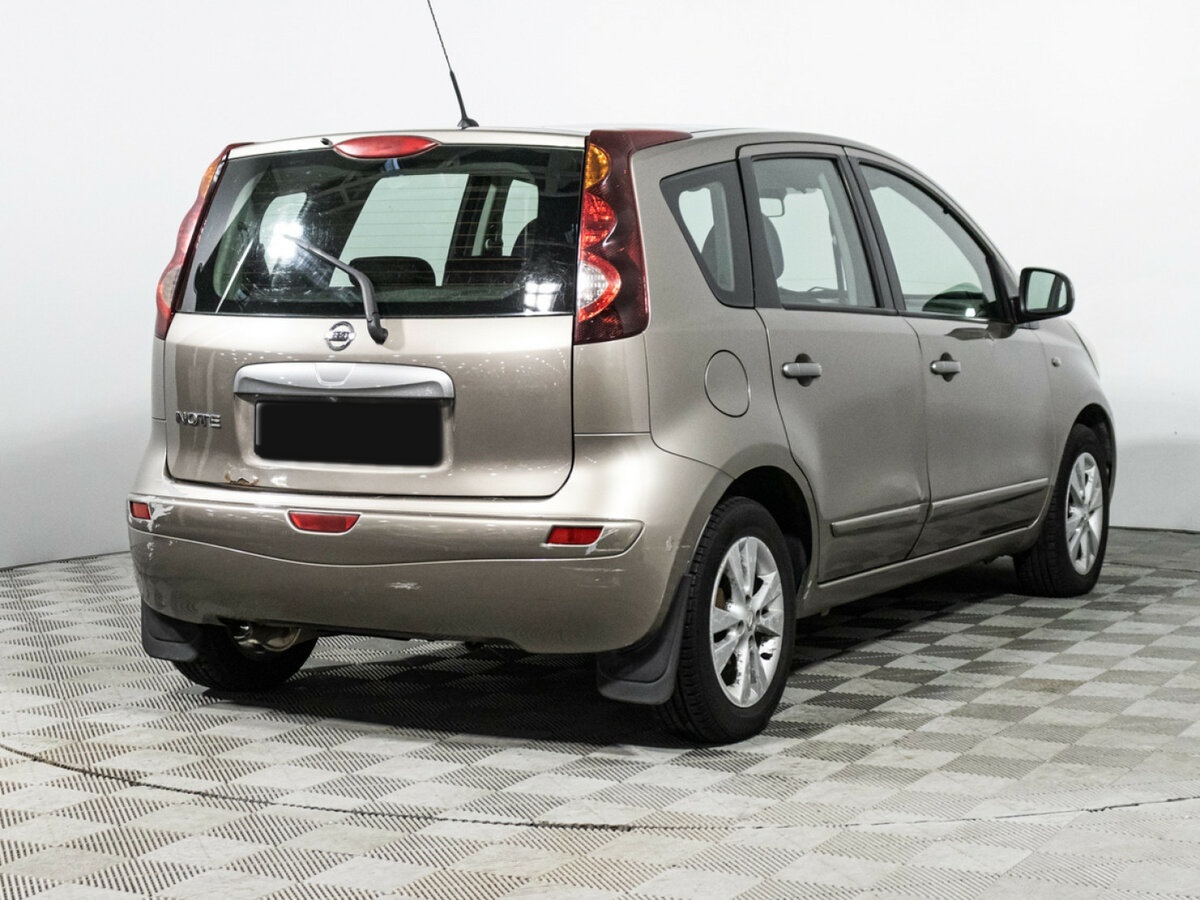 Nissan Note 2011 года с пробегом. Фото: #4