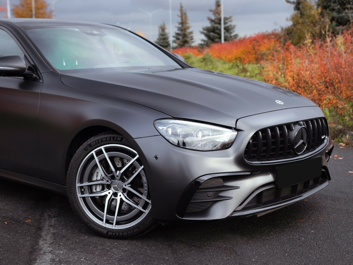 Mercedes-Benz E-Класс AMG 2021 года с пробегом. Фото: #4