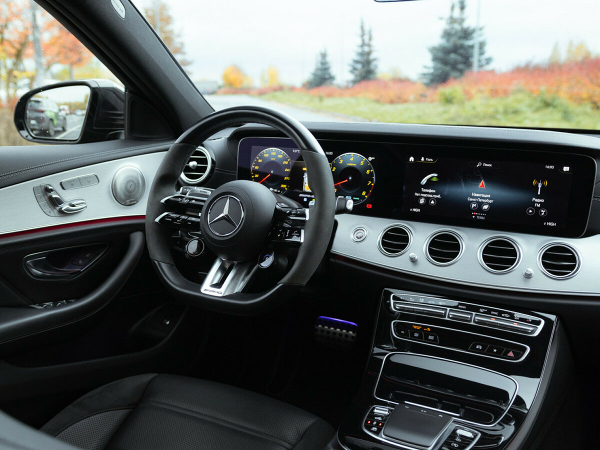 Mercedes-Benz E-Класс AMG 2021 года с пробегом. Фото: #19