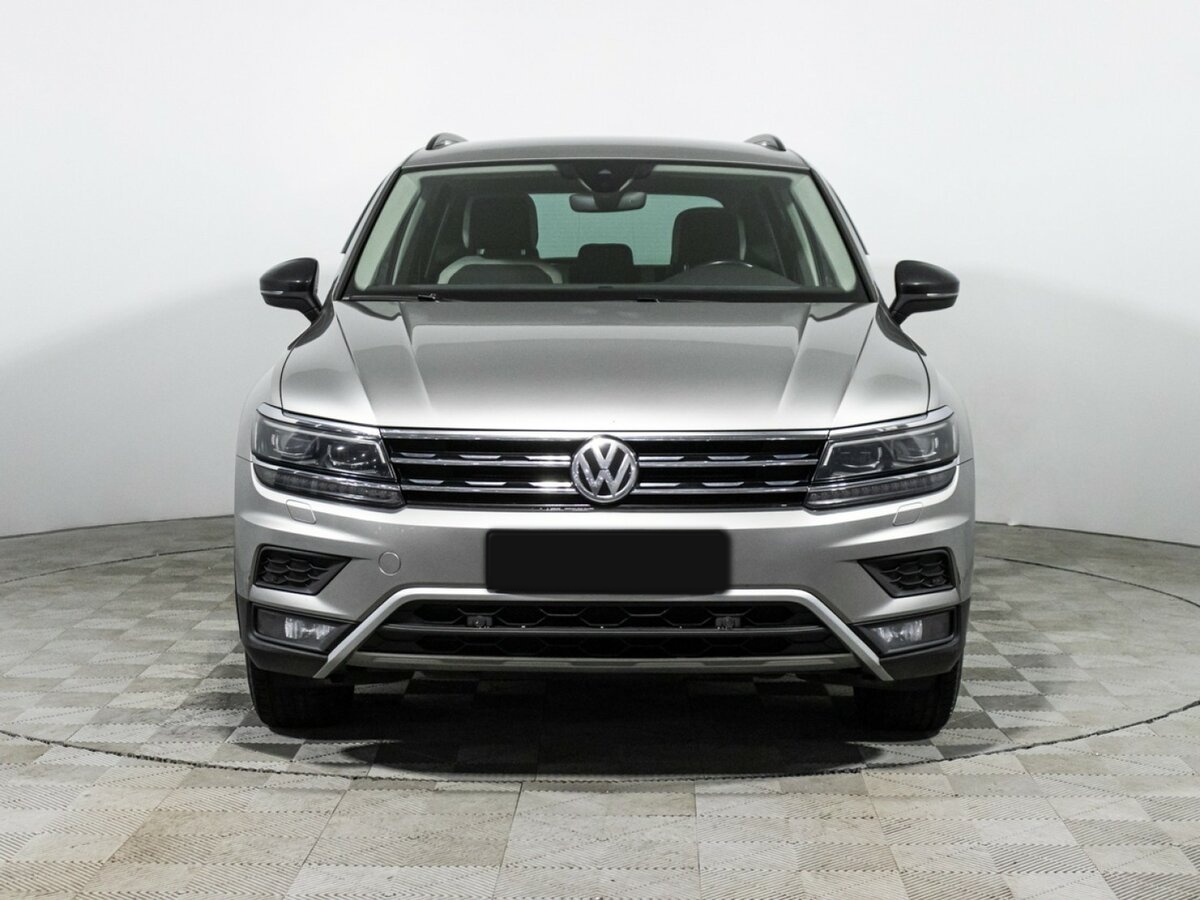 Volkswagen Tiguan 2019 года с пробегом. Фото: #1