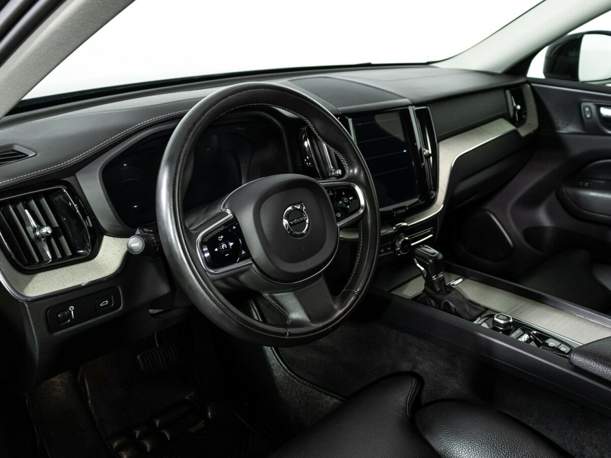 Volvo XC60 2020 года с пробегом. Фото: #8