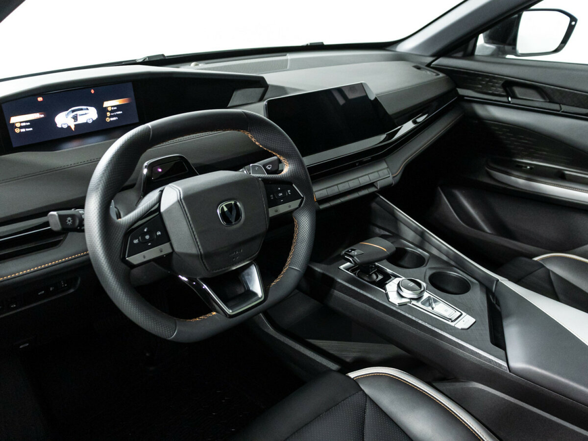 Changan UNI-V 2023 года с пробегом. Фото: #10