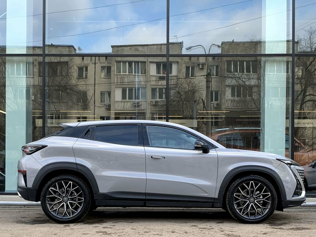 Changan UNI-T 2023 года с пробегом. Фото: #3