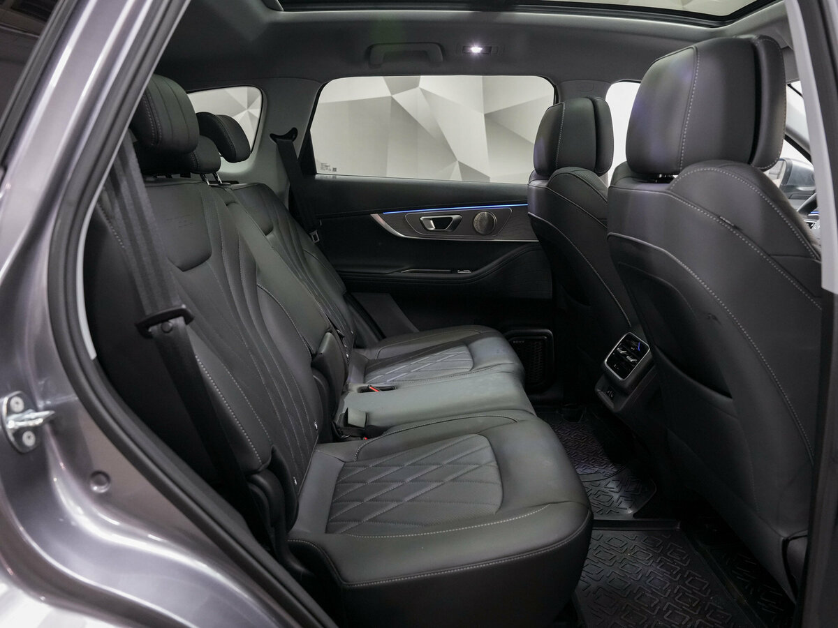 Chery Tiggo 8 Pro Max 2024 года с пробегом. Фото: #12