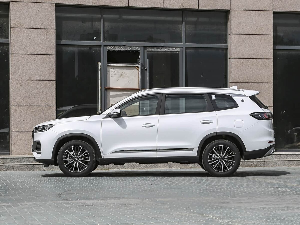 Chery Tiggo 8 2025 года с пробегом. Фото: #4