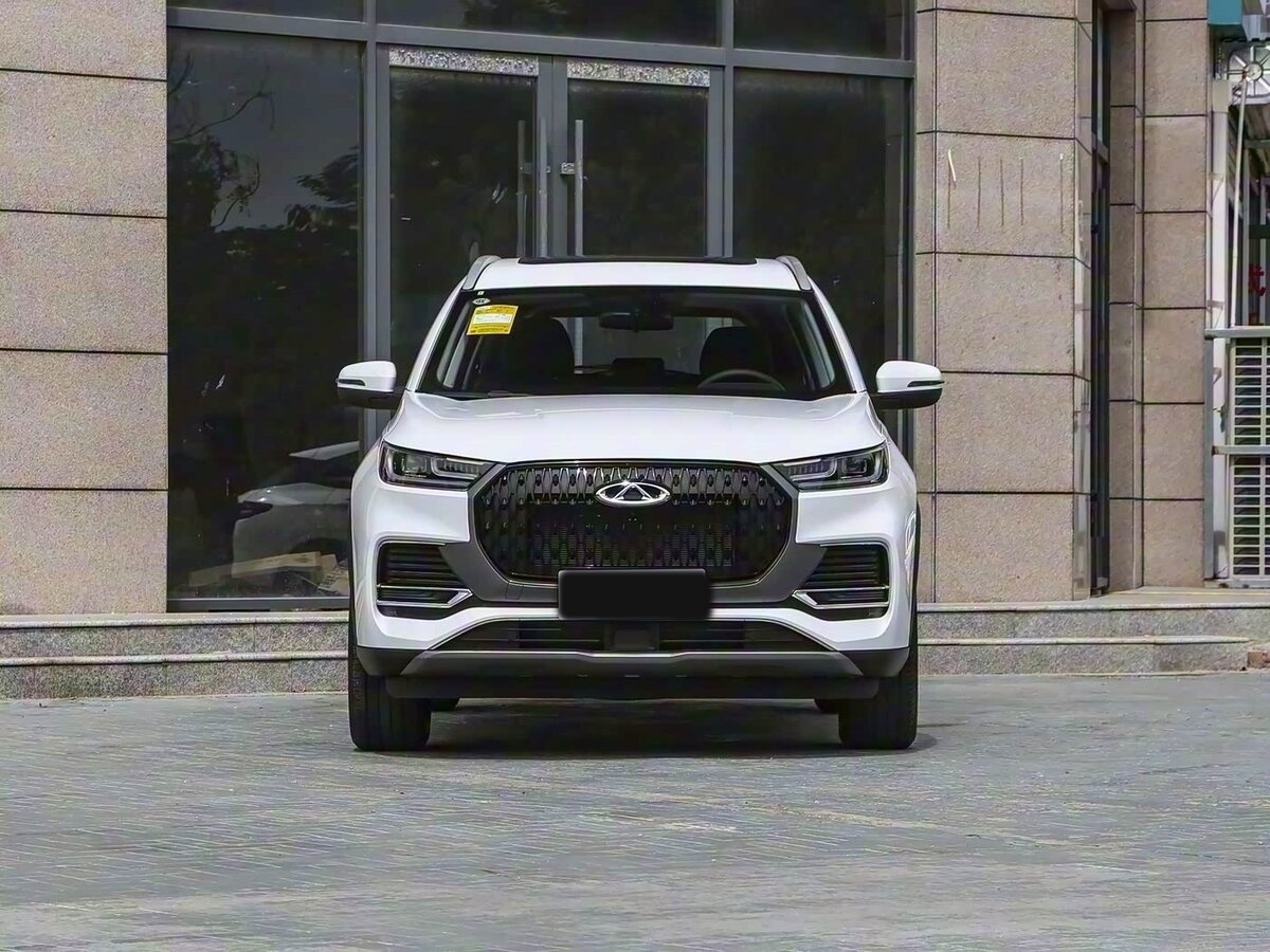 Chery Tiggo 8 2025 года с пробегом. Фото: #5