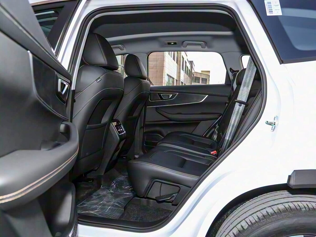 Chery Tiggo 8 2025 года с пробегом. Фото: #26