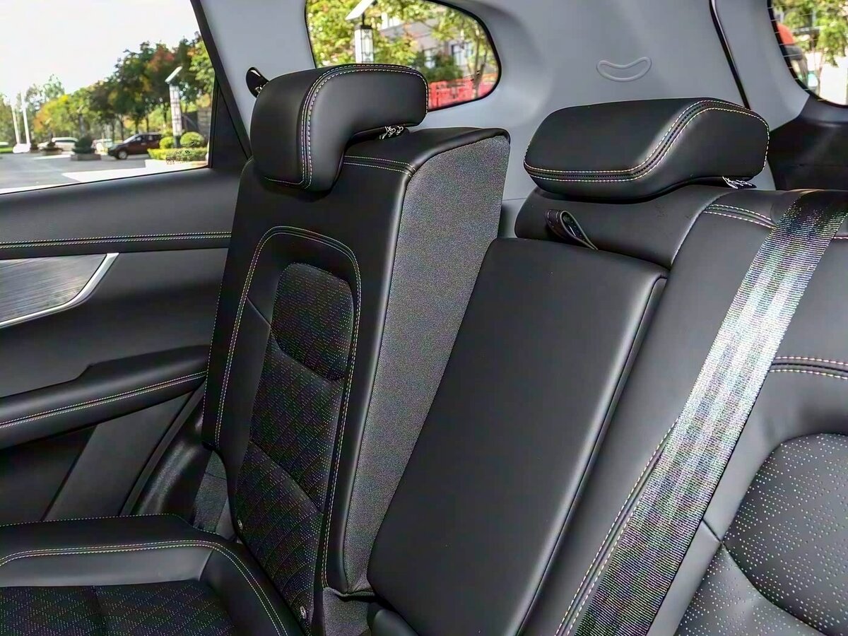 Chery Tiggo 8 2025 года с пробегом. Фото: #28