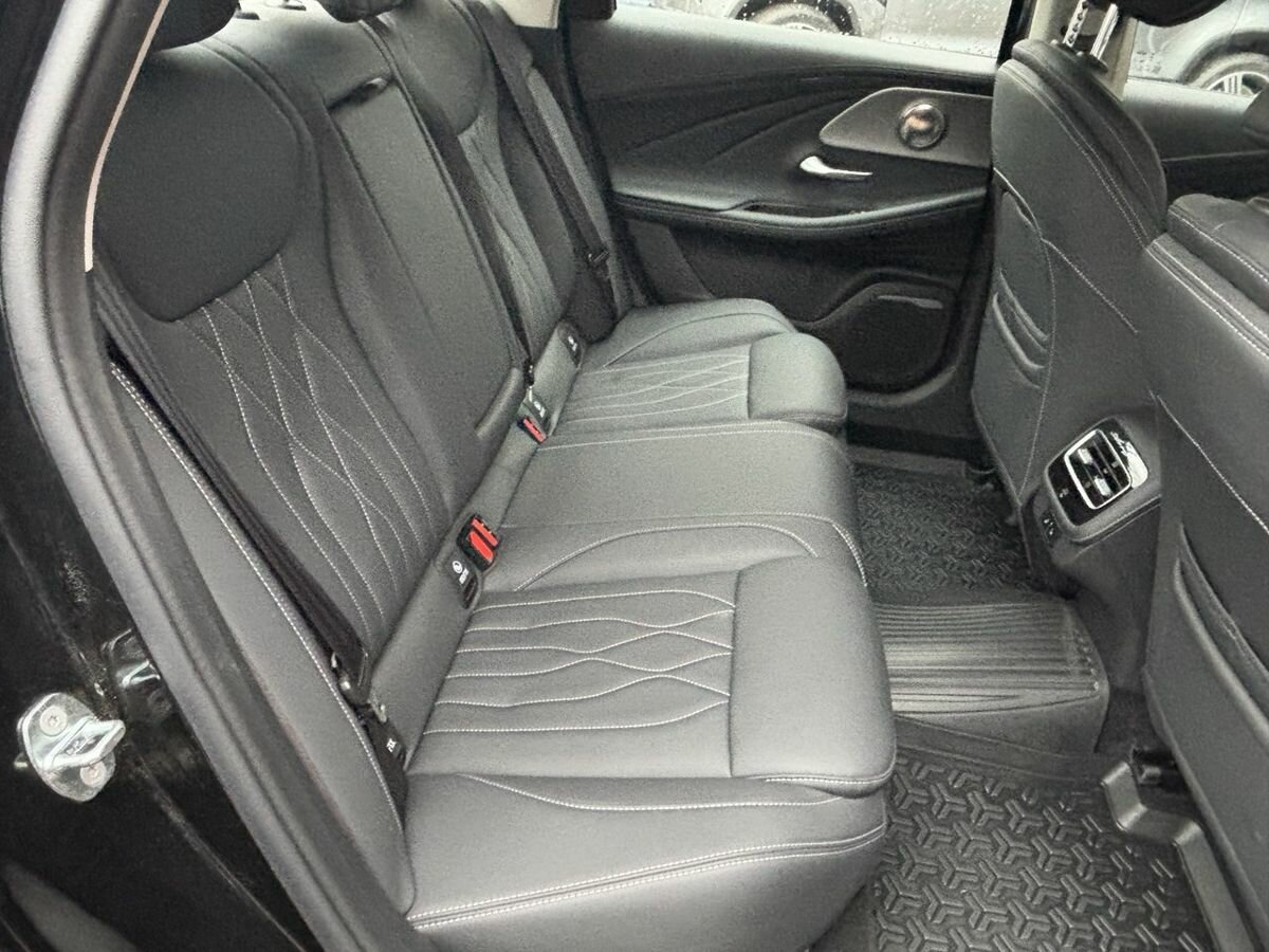 Chery Arrizo 8 2024 года с пробегом. Фото: #16