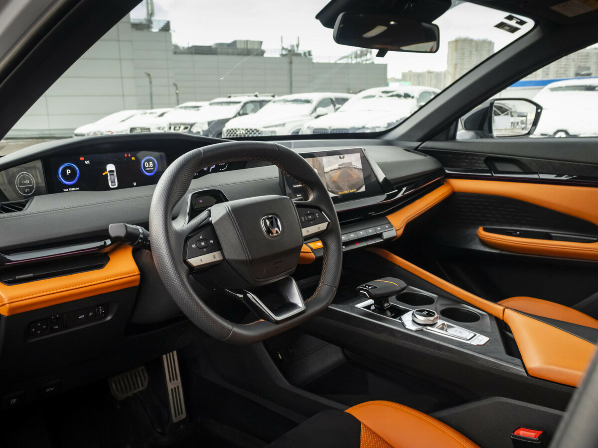 Changan UNI-V 2023 года с пробегом. Фото: #11