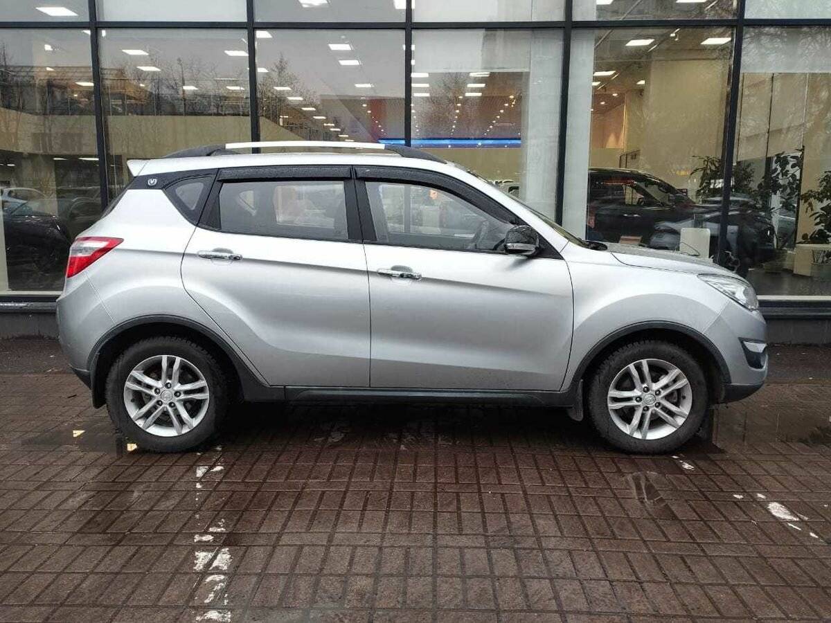 Changan CS35 2018 года с пробегом. Фото: #3