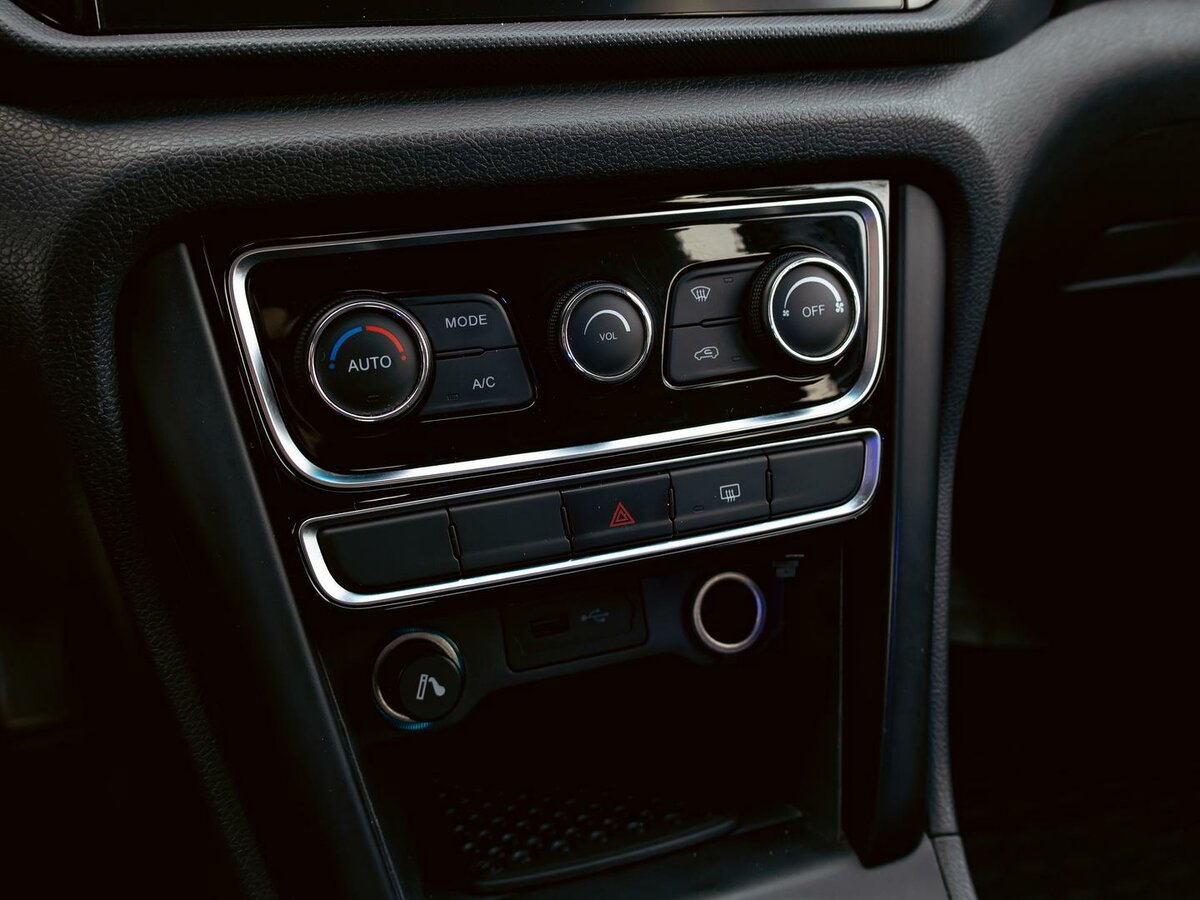 Chery Tiggo 3 2018 года с пробегом. Фото: #14