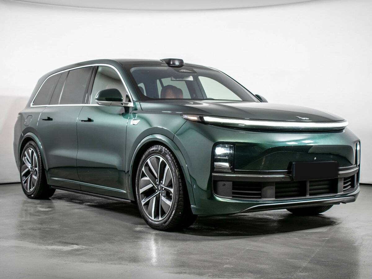 LiXiang L9 2023 года с пробегом. Фото: #2