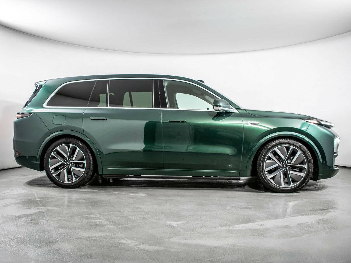 LiXiang L9 2023 года с пробегом. Фото: #3