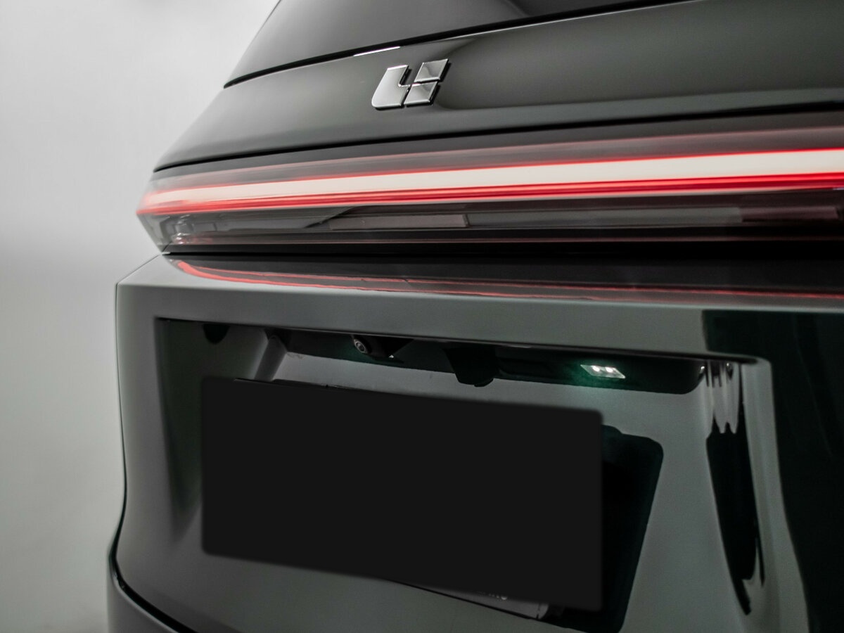 LiXiang L9 2023 года с пробегом. Фото: #26