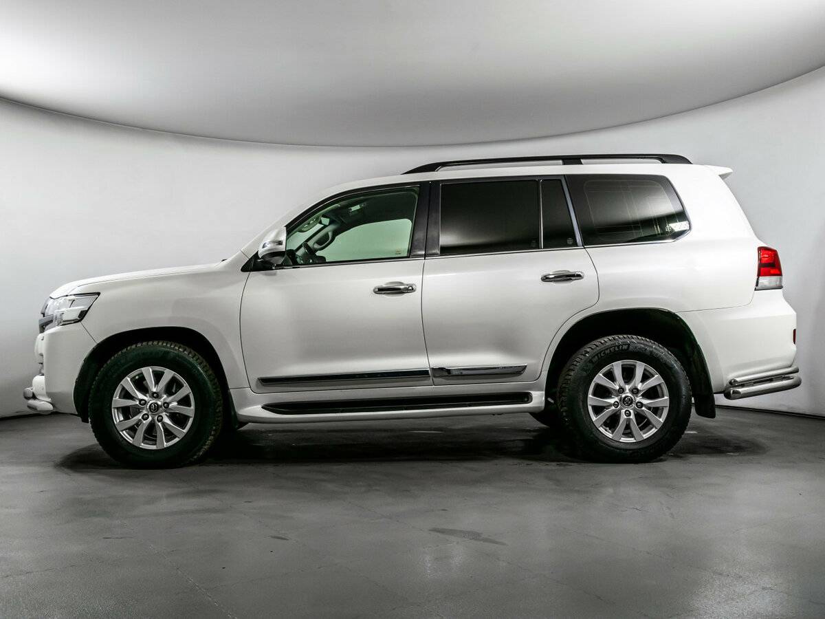 Toyota Land Cruiser 2019 года с пробегом. Фото: #7