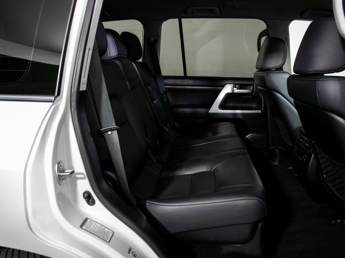 Toyota Land Cruiser 2019 года с пробегом. Фото: #9