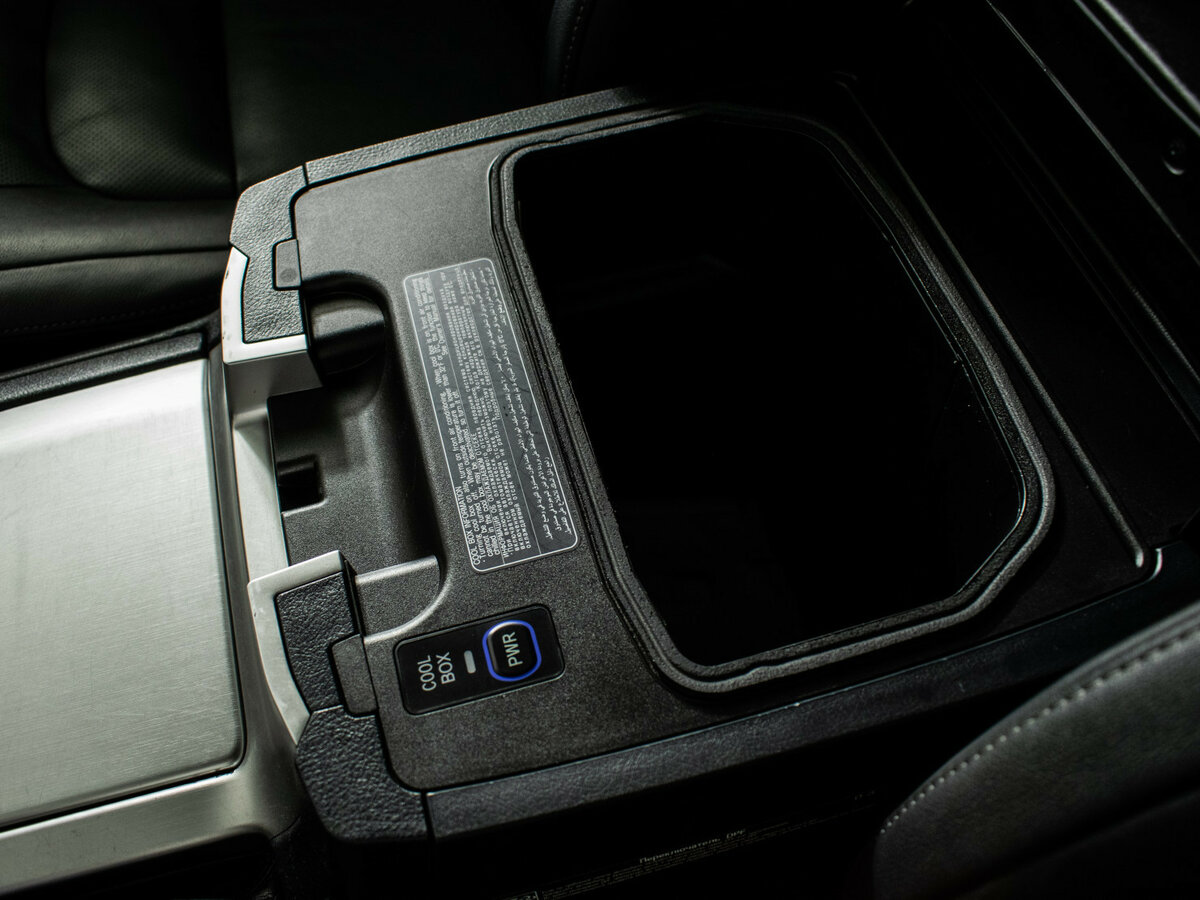 Toyota Land Cruiser 2019 года с пробегом. Фото: #17