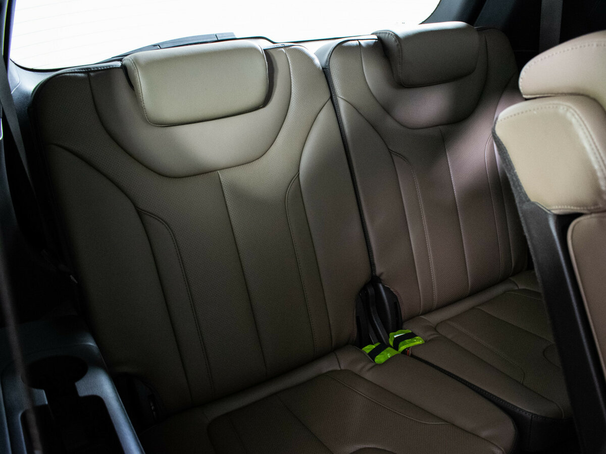 Hyundai Santa Fe 2022 года с пробегом. Фото: #9