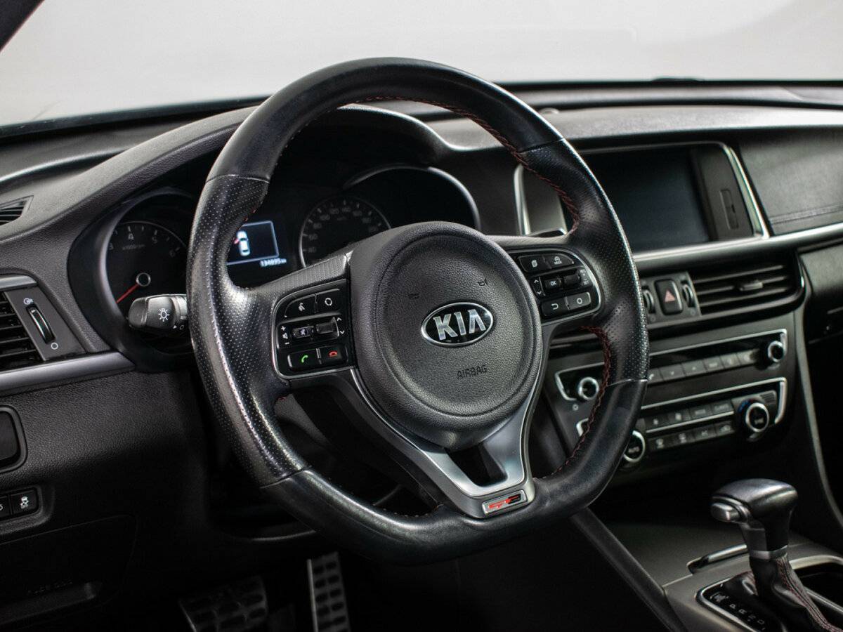 Б/У Киа Оптима 2018 года. Фото: #12