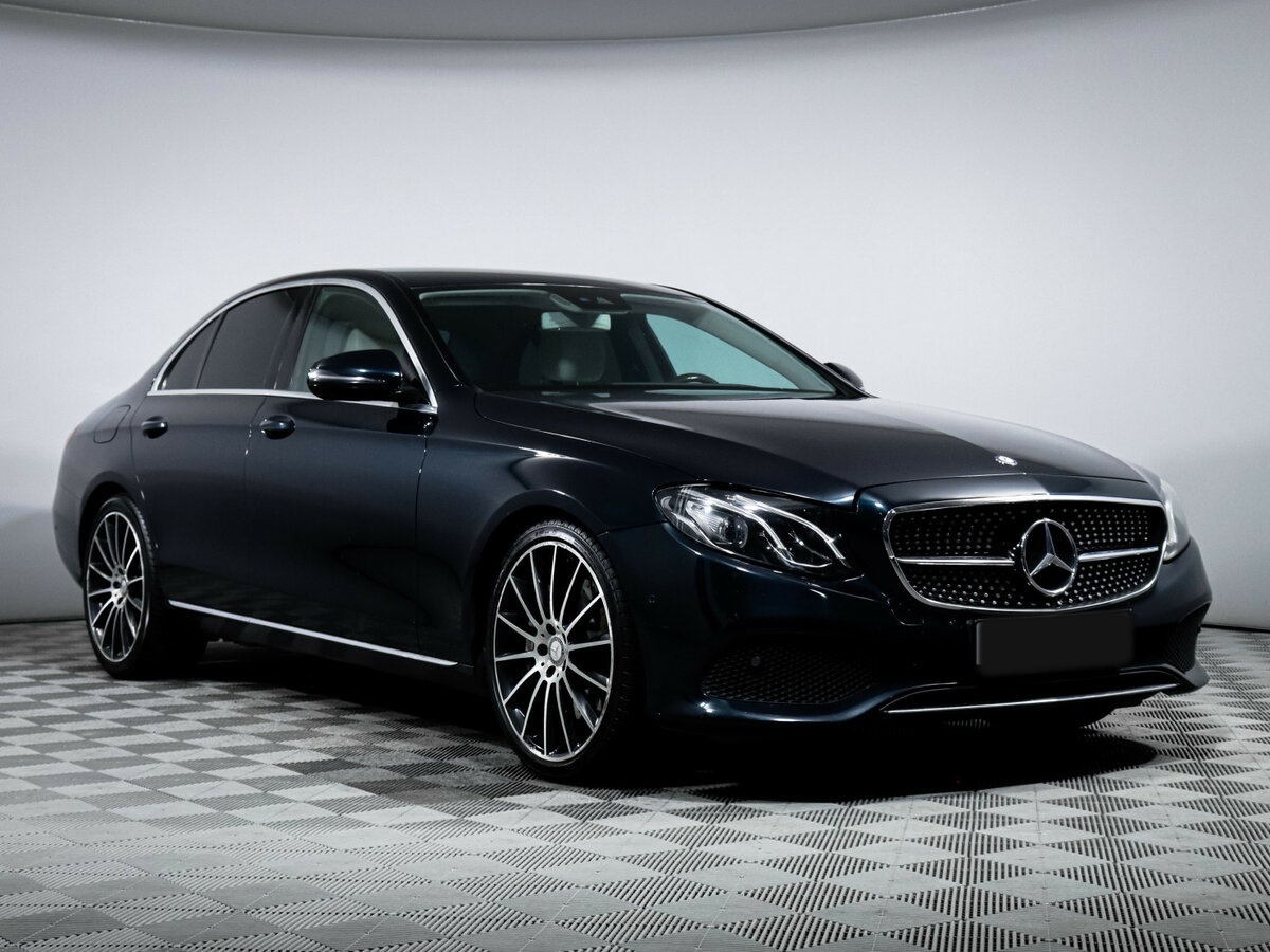 Mercedes-Benz E-Класс 2017 года с пробегом. Фото: #2