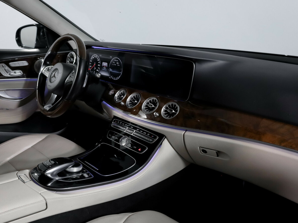 Mercedes-Benz E-Класс 2017 года с пробегом. Фото: #8