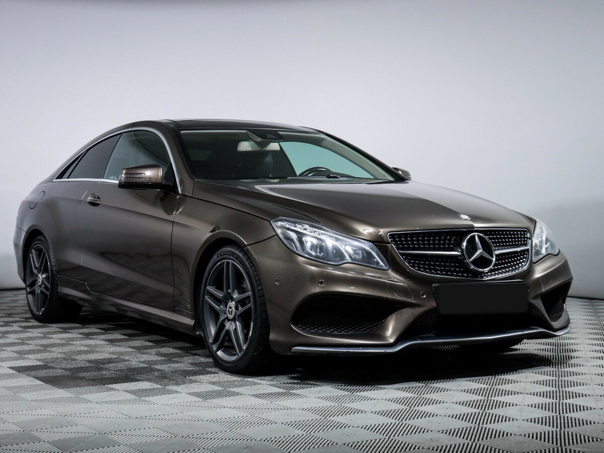 Mercedes-Benz E-Класс 2014 года с пробегом. Фото: #2