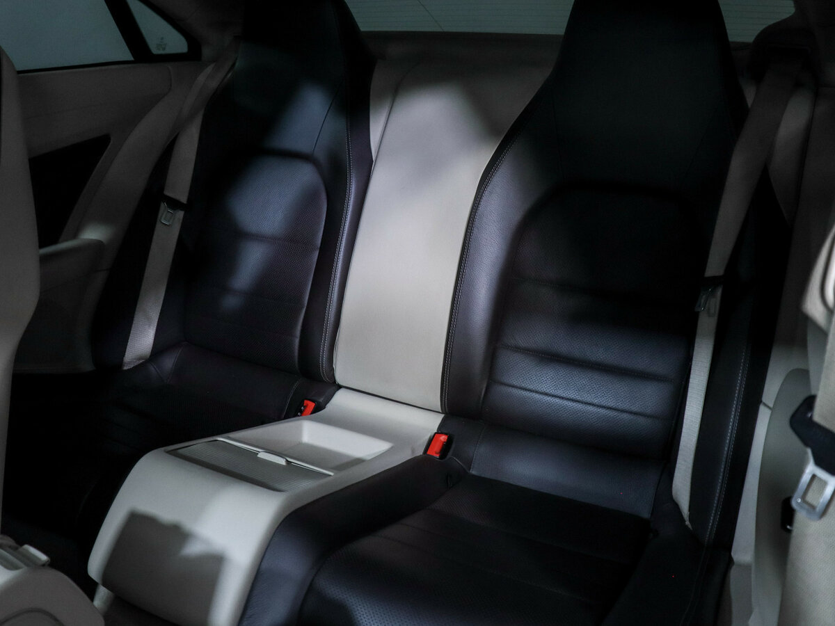 Mercedes-Benz E-Класс 2014 года с пробегом. Фото: #9