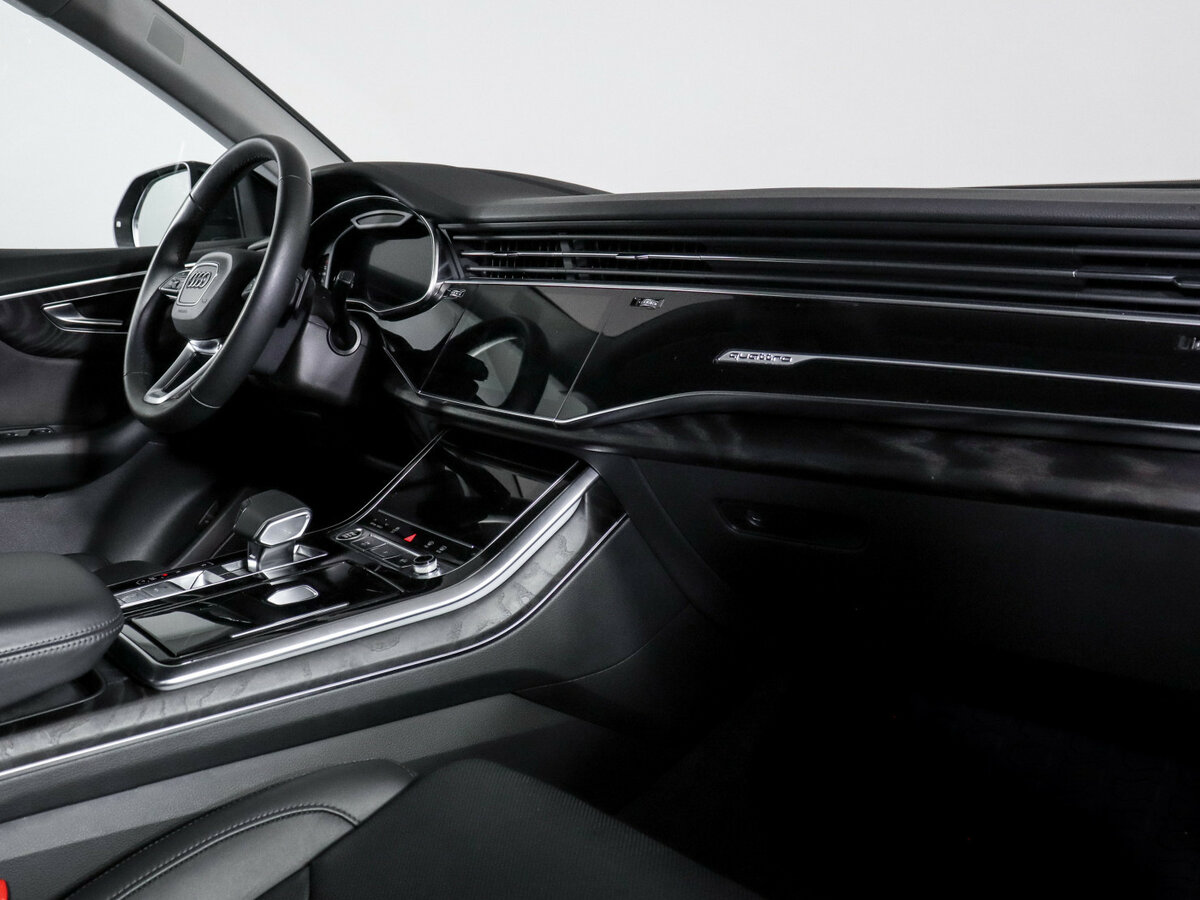 Audi Q8 2021 года с пробегом. Фото: #8