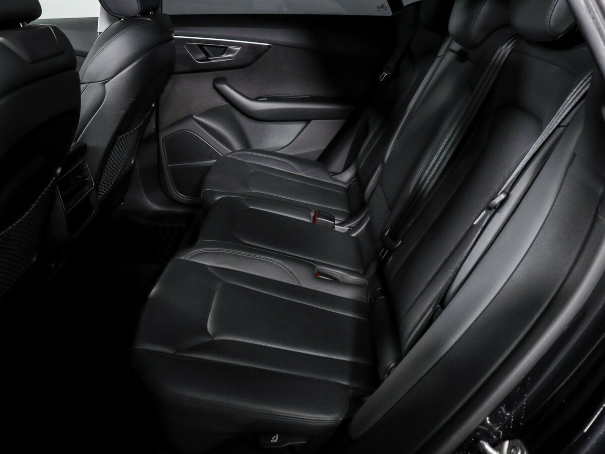 Audi Q8 2021 года с пробегом. Фото: #9