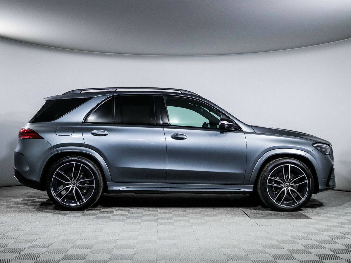 Mercedes-Benz GLE 2024 года с пробегом. Фото: #3