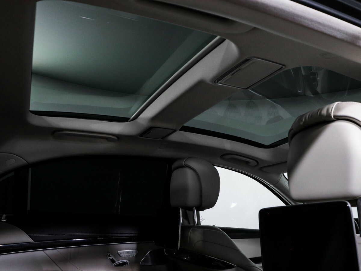 Mercedes-Benz S-Класс 2019 года с пробегом. Фото: #16