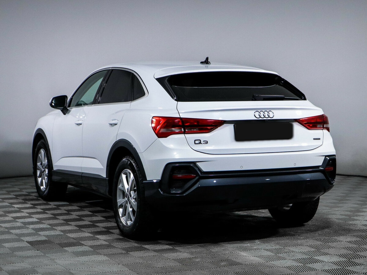 Audi Q3 Sportback 2020 года с пробегом. Фото: #4