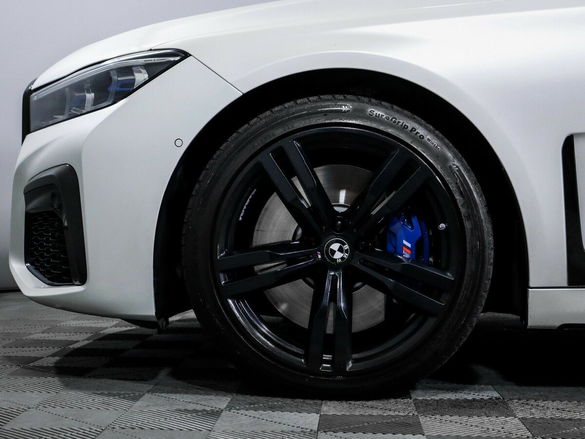 BMW 7 серии 2020 года с пробегом. Фото: #13