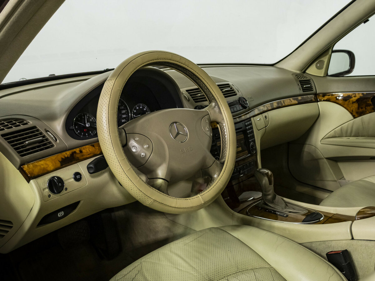 Mercedes-Benz E-Класс 2006 года с пробегом. Фото: #7