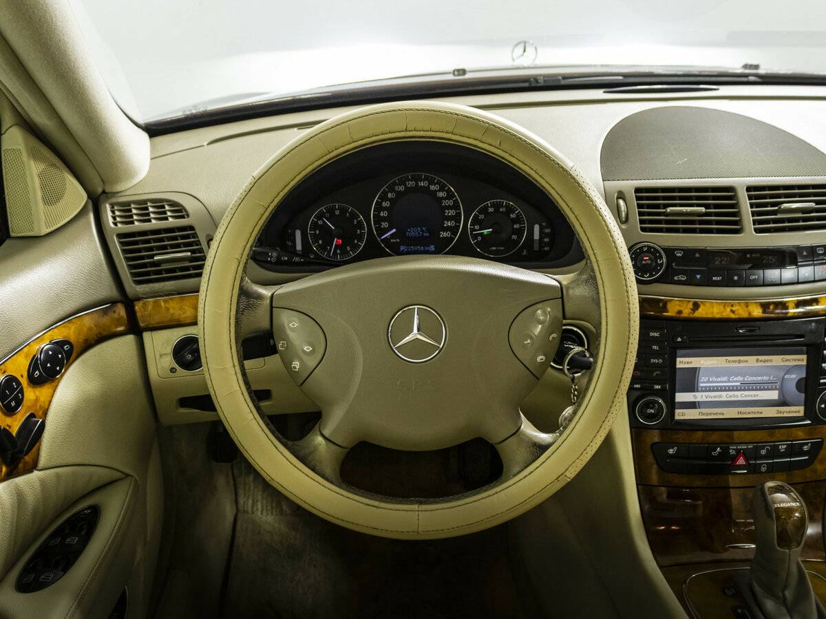 Mercedes-Benz E-Класс 2006 года с пробегом. Фото: #8