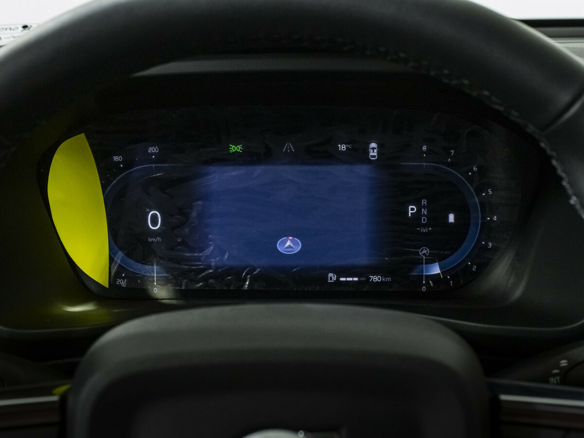 Volvo XC40 2024 года с пробегом. Фото: #9