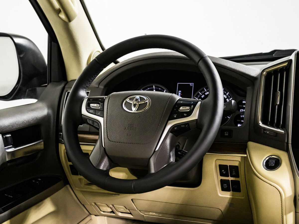 Toyota Land Cruiser 2016 года с пробегом. Фото: #14